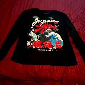 Black long sleeve shirt, XL